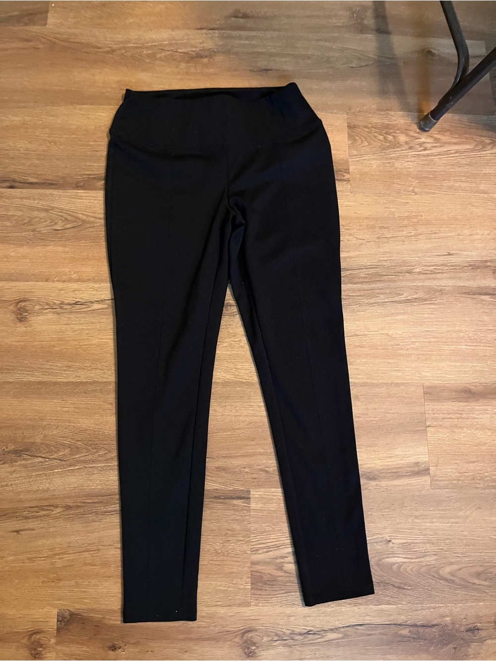 Apt. 9 Slim Black Ponte Leggings